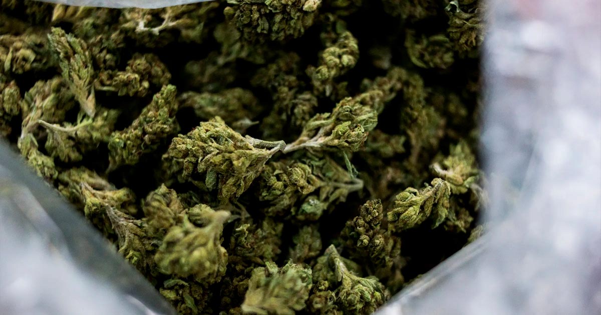 Acquisto illegale di cannabis