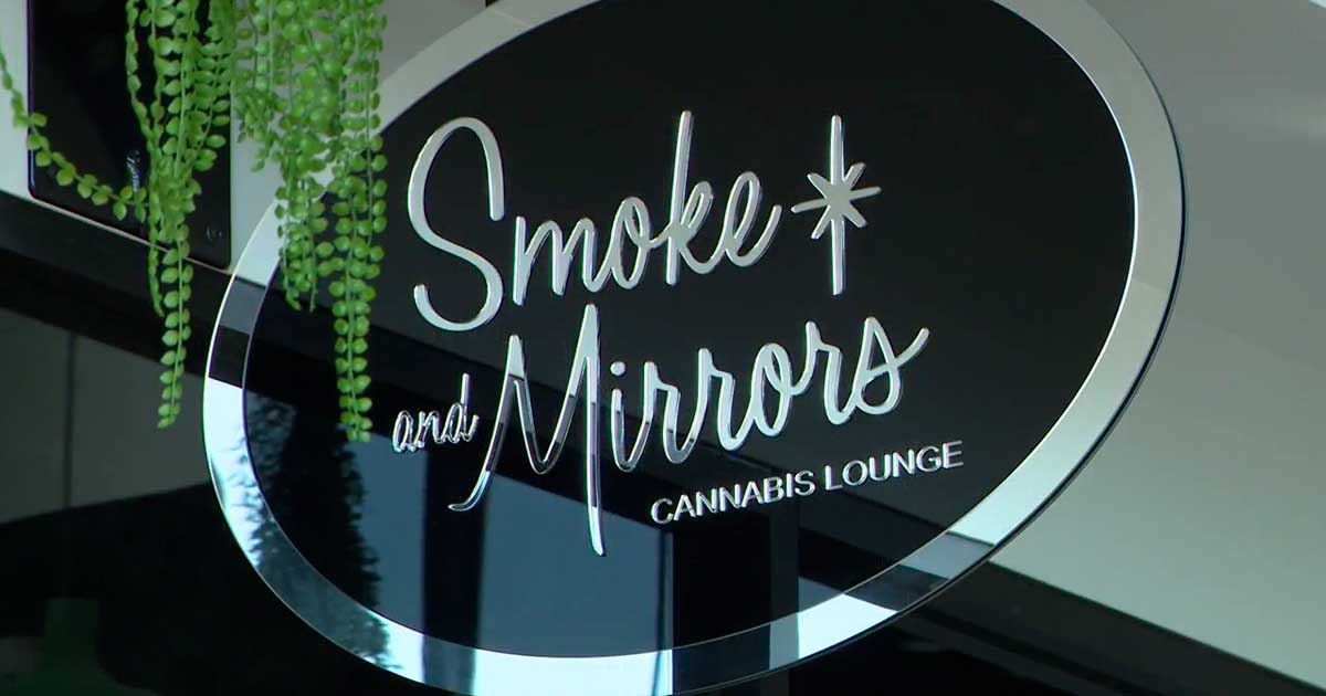 Fumo e specchi a Las Vegas