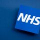 Una paziente britannica contesta le decisioni del NHS
